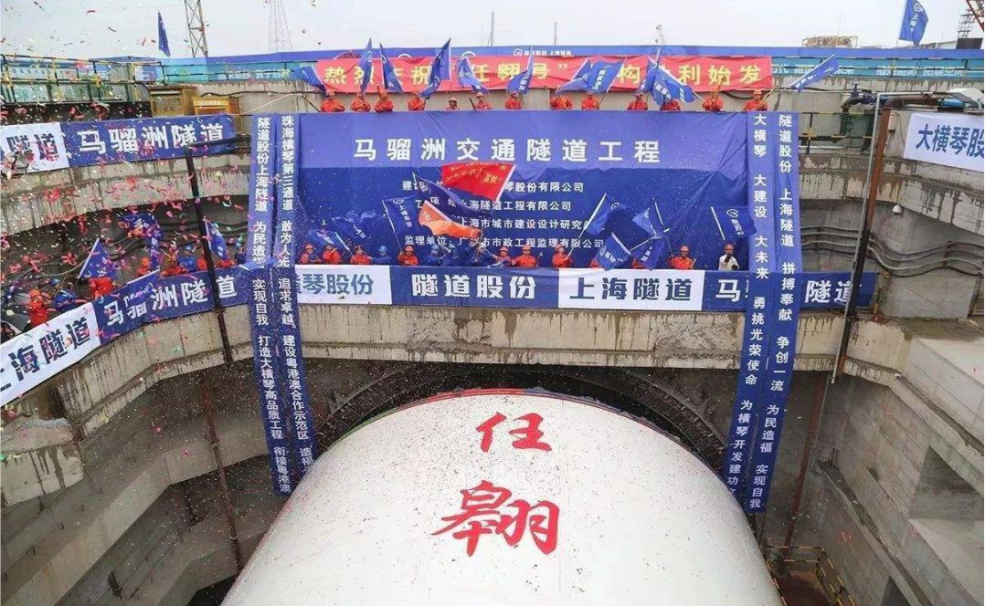 主标题